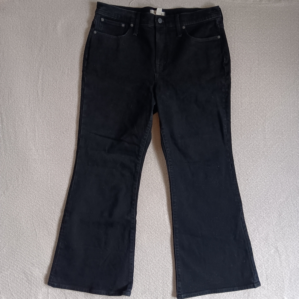 Madewell 32P Perfect Vintage Flare Jean in Black